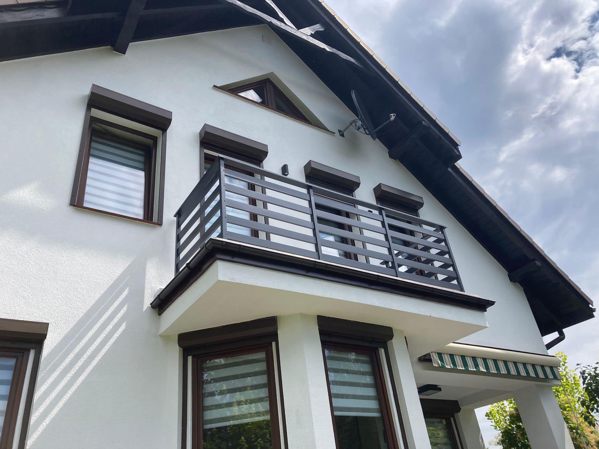 Read more about the article Balustrady aluminiowe – dobry wybór